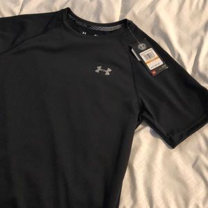 Men’s Under Armour running t-shirt